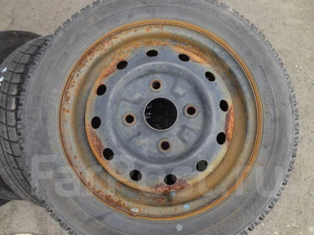 Bridgestone ST10. �����������, 2005 ���, �/�, ����� 20 % ����