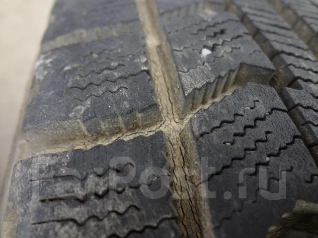 Bridgestone ST10. �����������, 2005 ���, �/�, ����� 20 % ����