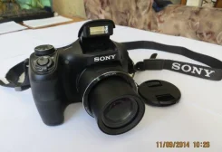 Sony Cyber-shot DSC-H100
