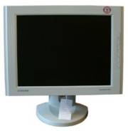 Samsung SyncMaster. 15" (38 см), технология LCD (ЖК)