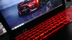 Lenovo IdeaPad Y510p. 2,4����, ��� 8 ��, ���� 1 000���, WiFi: 1, Bluetooth: 1, ����������� �� 5��. ����