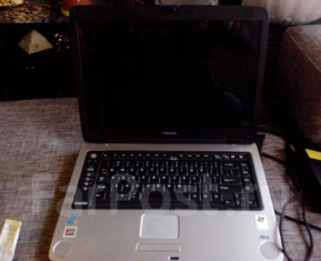 Toshiba Satellite ����