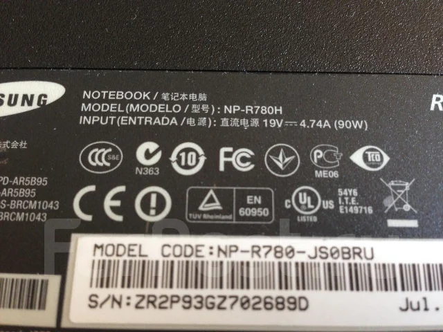 Samsung R780. 2,2����, ��� 3072 ��, WiFi: 1, Bluetooth: 1 ����