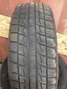 Bridgestone ST30. Зимние, без шипов, 2010 год, износ: 30%, 2 шт
