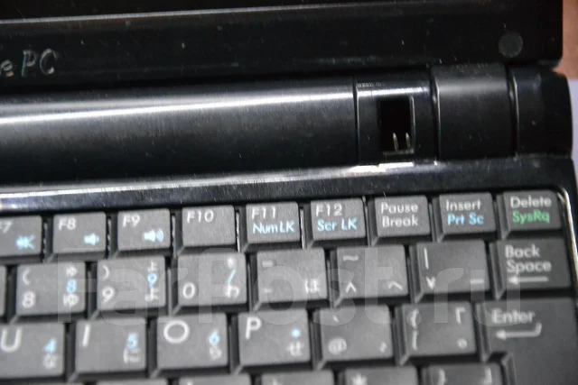 ASUS Eee PC 900HA. 1,6����, ��� 1024 ��, WiFi: 1, ����������� �� 1��. ����