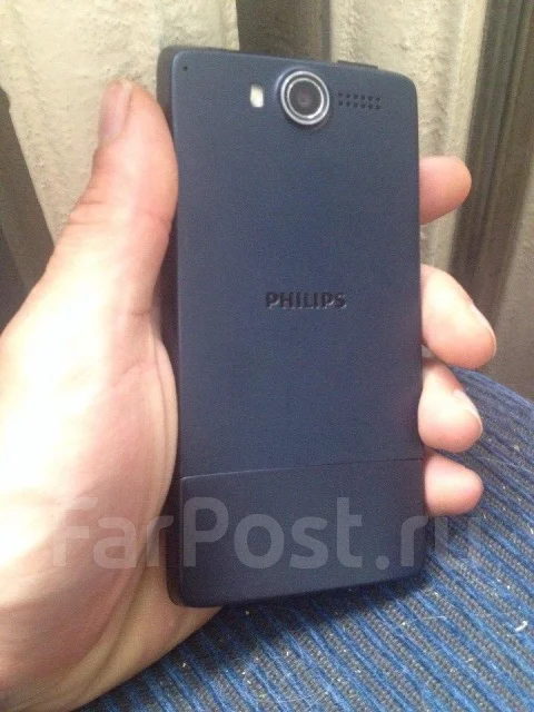 Philips Xenium W737 ����