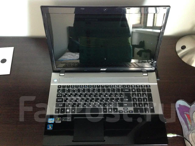 Acer Aspire V3-771G-53218G75Makk. 2,4����, ��� 8 ��, ���� 750���, WiFi: 1, Bluetooth: 1, ����������� �� 4��. ����