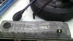 Крышка головки блока цилиндров. Nissan Diesel