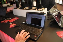 MSI Wind12 U250. 1,8����, ��� 1536 ��, ���� 160���, WiFi: 1, Bluetooth: 1, ����������� �� 2��. ����