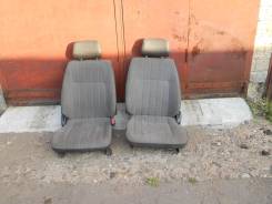 Сиденье. Toyota Hiace, LH102, LH104, LH108, LH112, LH114, LH118, RZH102, RZH104, RZH109, RZH112, RZH113, RZH114, RZH115, RZH119, LH102V, LH115, LH174...