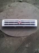 Решетка радиатора. Mitsubishi Pajero Mitsubishi Pajero iO
