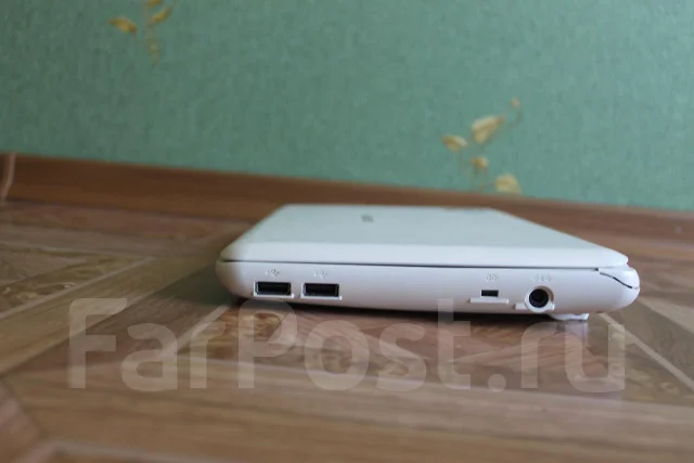 Samsung N130. 1,6����, ��� 1024 ��, ���� 300��� ����