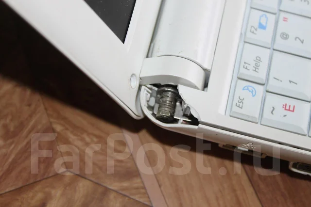Samsung N130. 1,6����, ��� 1024 ��, ���� 300��� ����