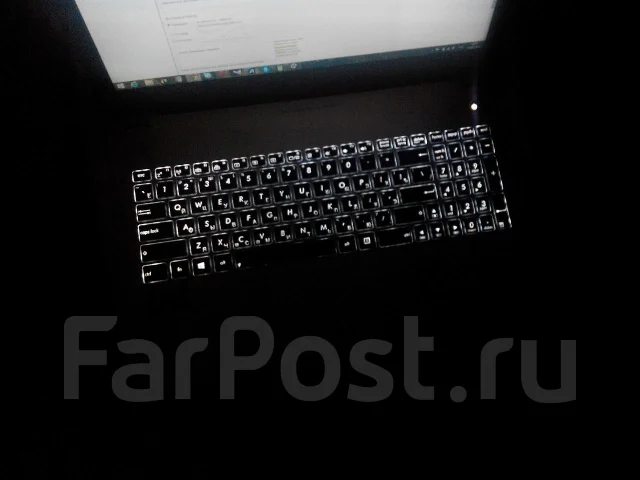 Asus N56JR. 2,4����, ��� 8 ��, ���� 1 000���, WiFi: 1, Bluetooth: 1 ����