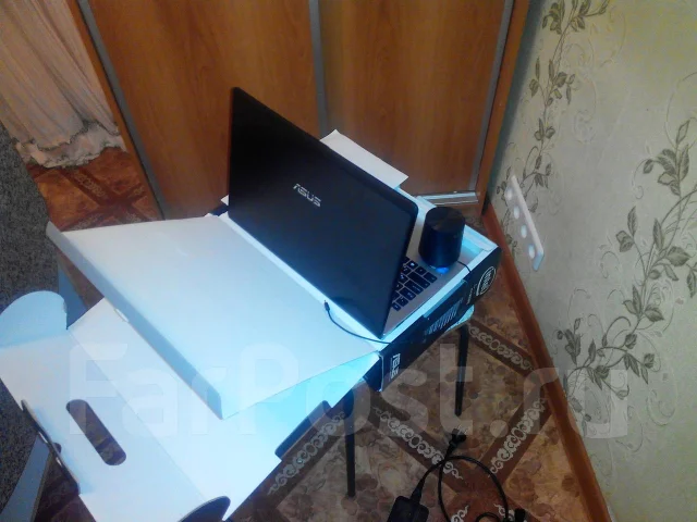 Asus N56JR. 2,4����, ��� 8 ��, ���� 1 000���, WiFi: 1, Bluetooth: 1 ����