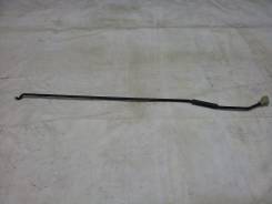 Упор капота. Honda Stream, RN1, RN4, RN2, RN3 Двигатели: K20A, D17A