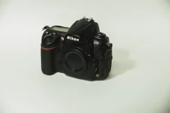 Nikon D700 Body. 10 - 14.9 ��, ���: ��� ���� ����