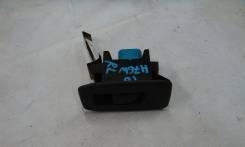 Кнопка стеклоподъемника. Mitsubishi Pajero iO, H77W, H76W, H66W, H67W Двигатели: 4G93, GDI, 4G94