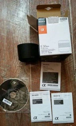 Sony Alpha NEX-5R Kit ����