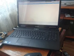 eMachines E525-312G25Mi. 1,9����, ��� 2048 ��, ���� 250���, WiFi: 1, Bluetooth: 1 ����
