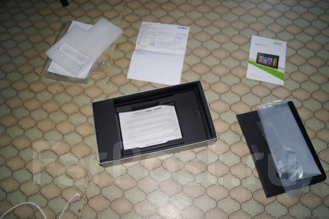 Acer Aspire P3-171 120Gb ����