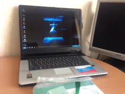 Roverbook Pro 500. 1,8����, ��� 2048 ��, ���� 160���, WiFi ����
