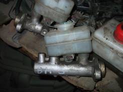 Цилиндр главный тормозной. Subaru Legacy, BH5 Subaru Legacy Wagon, BH5 Двигатель EJ20