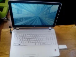 HP Pavilion 15. ��� 8 ��, ���� 1 000���, WiFi, Bluetooth ����