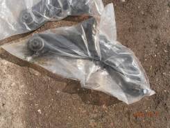 Рычаг подвески. Nissan: Cube, Micra, March, Cube Cubic, Note, Micra C+C Двигатели: CR14DE, HR15DE, HR16DE, K9K, 60KWEUC, 63KWEUC, CG12DE, CGA3DE, CG10...