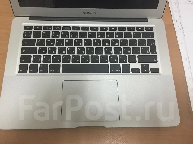 Apple MacBook Air. 1,3����, ��� 4 ��, ���� 256���, WiFi: 1, Bluetooth: 1 ����