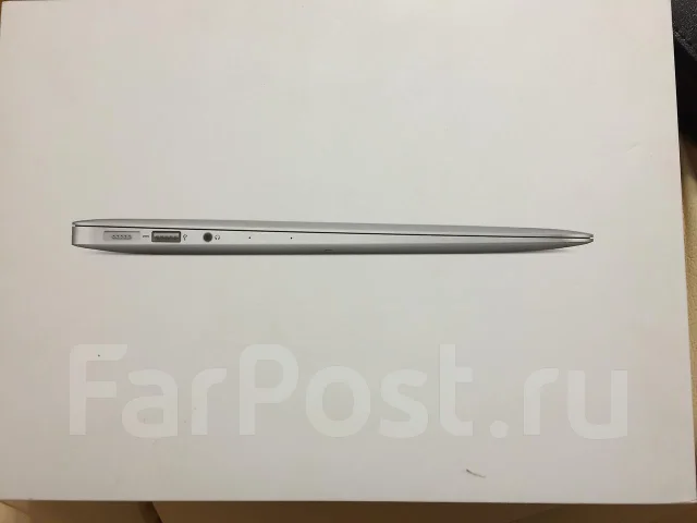 Apple MacBook Air. 1,3����, ��� 4 ��, ���� 256���, WiFi: 1, Bluetooth: 1 ����
