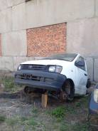 Toyota Noah. 2C