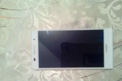 Huawei Ascend P6. �/�