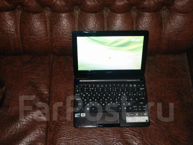 Acer Aspire One D257. 1,6����, ��� 2048 ��, ���� 250���, WiFi: 1, Bluetooth: 1, ����������� �� 5��. ����