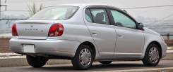 Toyota Platz. Без водителя