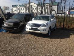 Lexus LX570