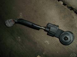 Датчик детонации. Toyota: Wish, Regius Ace, Pixis Epoch, Ipsum, Allion, Crown Majesta, Land Cruiser, Alphard, Corolla Runx, Blade, Vellfire, Corolla A...