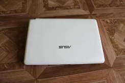 Asus Eee PC 1005PE. WiFi, ����������� �� 5��. ����