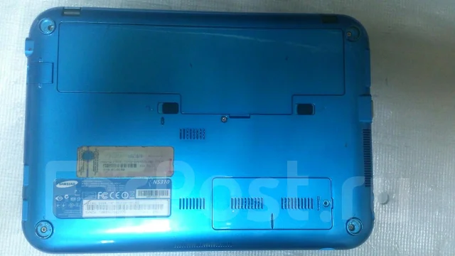Samsung NS310. 1,5����, ��� 2048 ��, WiFi: 1, Bluetooth: 1, ����������� �� 1��. ����
