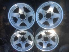 Bridgestone. 8.0x17, 6x139.70, ET22