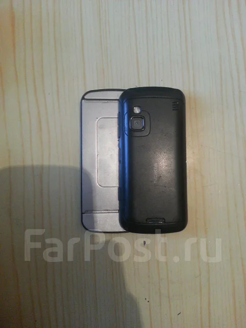 Nokia C6-00. �/� ����