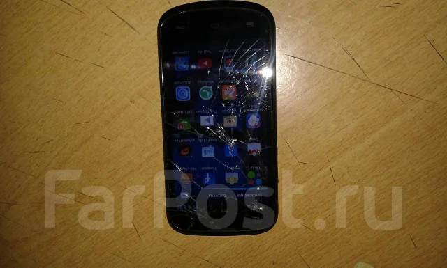 Highscreen Alpha Rage. �/� ����