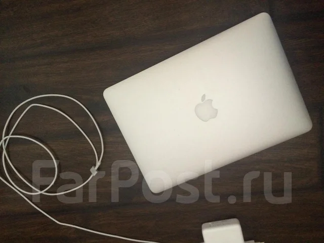 Apple MacBook Pro 13 2013 Late ME864 with Retina display ����
