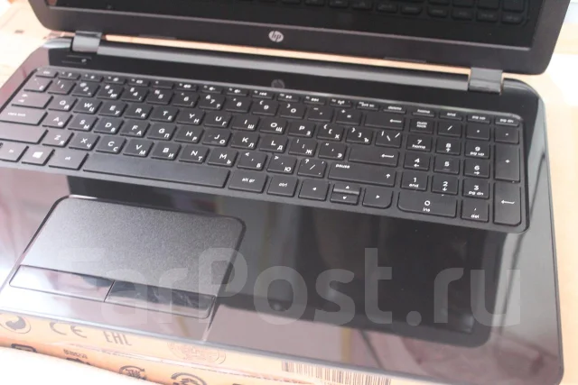 HP 2000. 1,8����, ��� 2048 ��, ���� 320���, WiFi: 1, Bluetooth: 1, ����������� �� 4��. ����