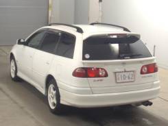 Toyota Caldina. ST215
