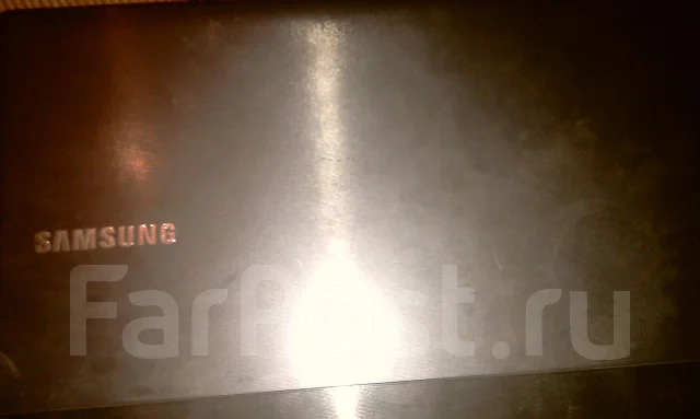 Samsung 305E5A. 4,8����, ��� 6 ��, ���� 500���, WiFi: 1, Bluetooth: 1, ����������� �� 12��. ����