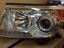 Фара. Toyota Land Cruiser