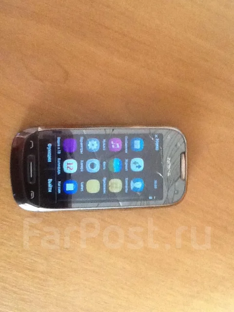 Nokia C7-00. �/� ����