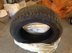 Goodyear UltraGrip 500. ������, ��� ����, 2011 ���, 30�%, 2 ��