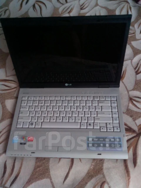 LG R405. 14.1", 120����, ��� 1024 ��, ���� 1 250���, WiFi: 1 ����